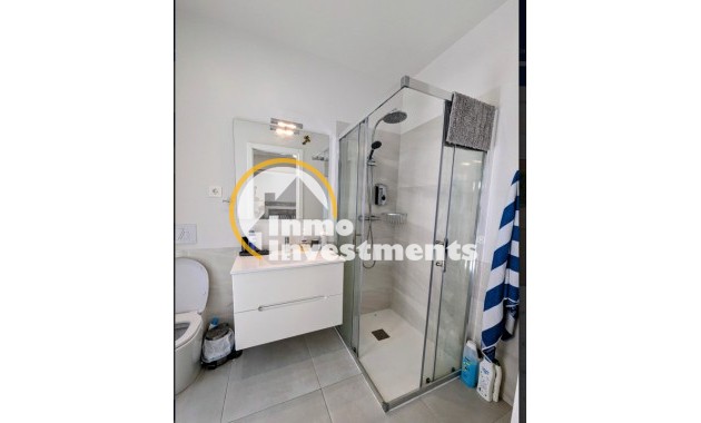 Resale - Apartment - Orihuela Costa - Villamartin