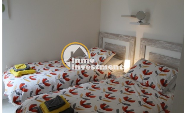 Resale - Apartment - Orihuela Costa - Villamartin