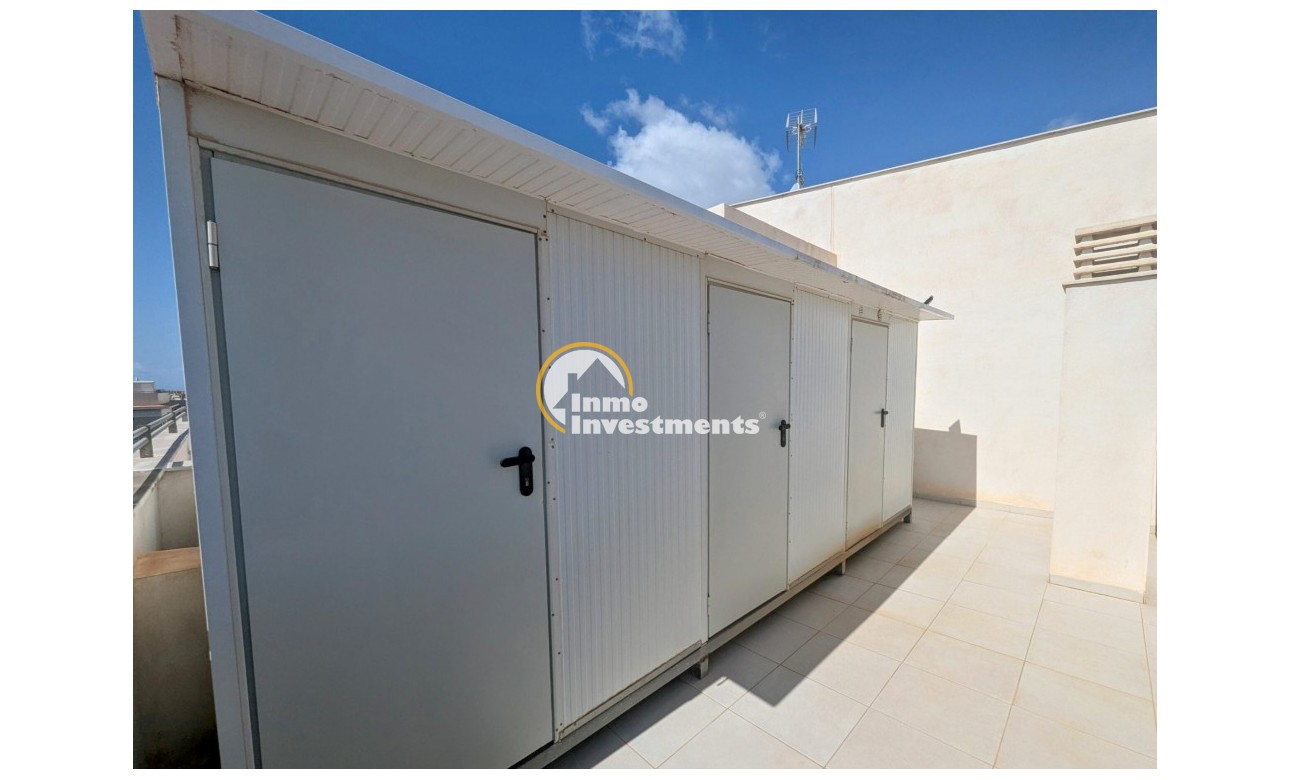 Resale - Apartment - Orihuela Costa - Villamartin