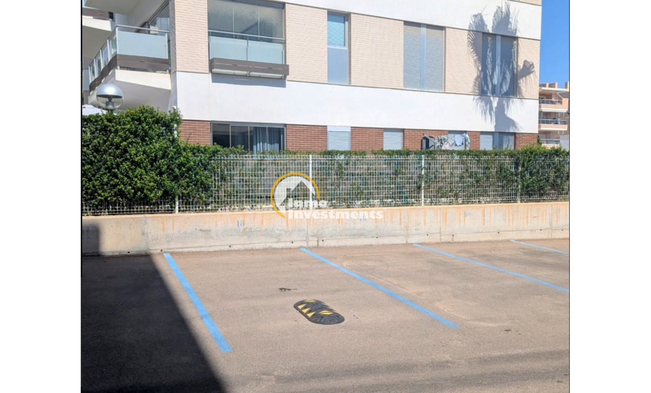 Resale - Apartment - Orihuela Costa - Villamartin