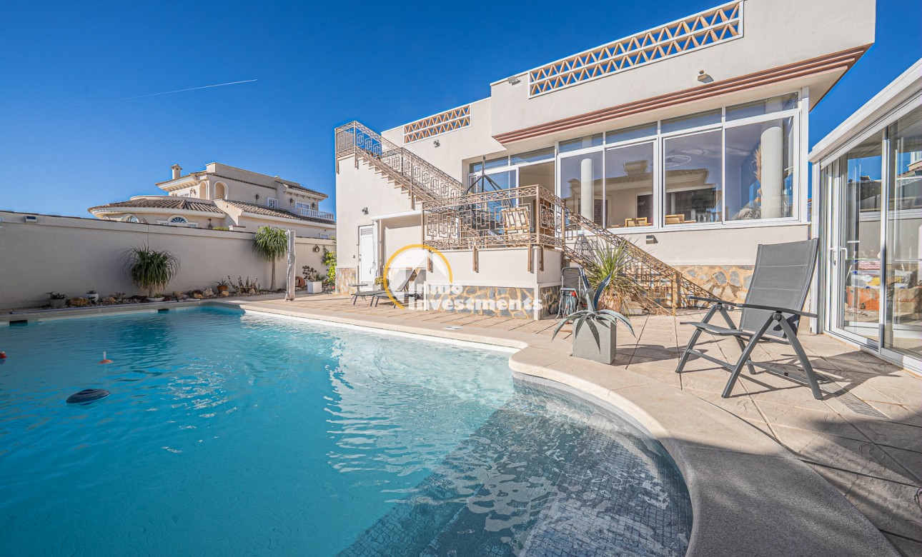 Resale - Villa - Ciudad Quesada