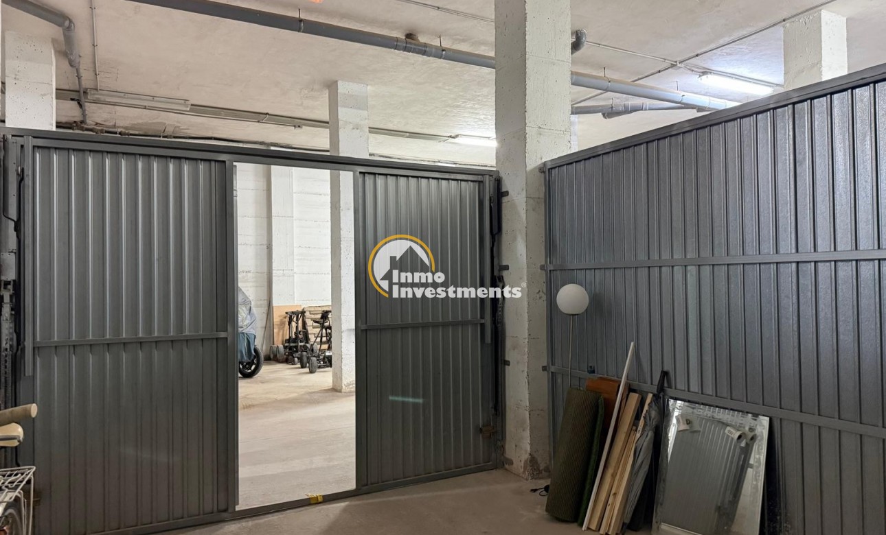 Bestaande bouw - Garage - Villamartin