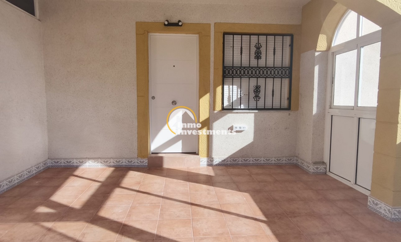 Resale - Quad House - Punta Prima