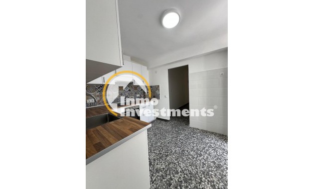 Till salu - Lägenhet - Torrevieja - Torrevieja Center