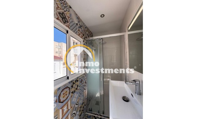 Till salu - Lägenhet - Torrevieja - Torrevieja Center