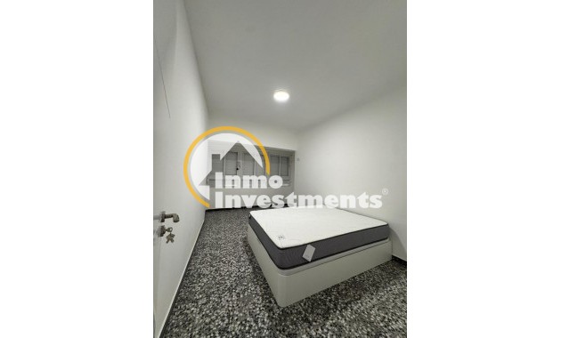 Till salu - Lägenhet - Torrevieja - Torrevieja Center