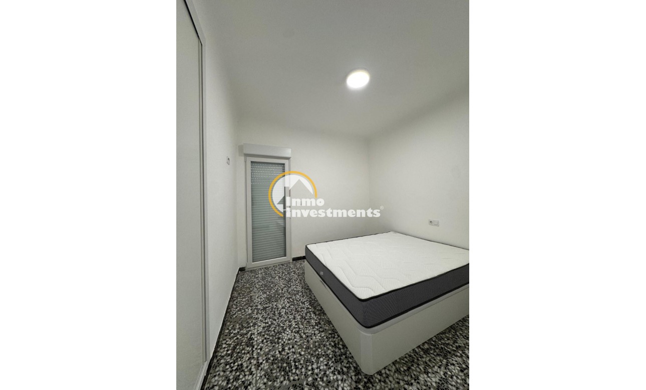 Till salu - Lägenhet - Torrevieja - Torrevieja Center