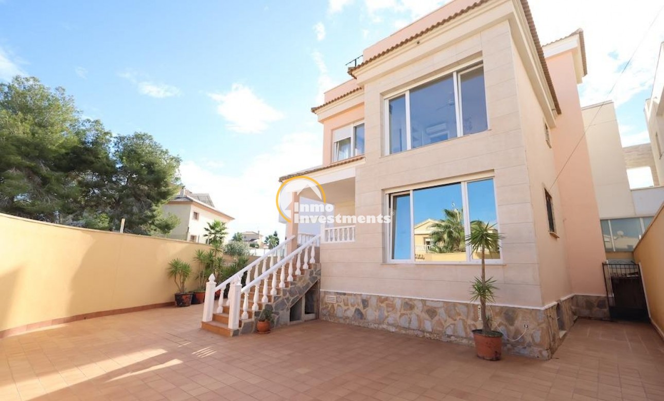 Reventa - Chalet independiente - Orihuela Costa - Villamartín-Las Filipinas