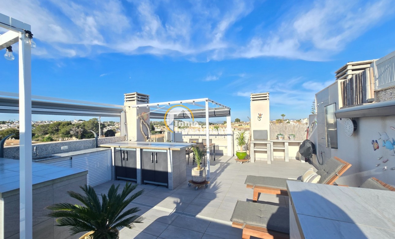 Reventa - Ático - Villamartin