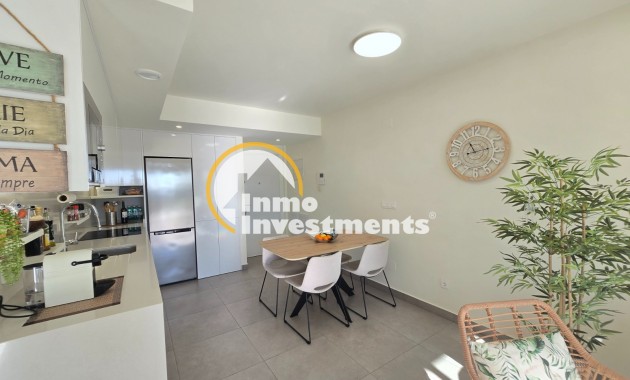 Reventa - Ático - Villamartin