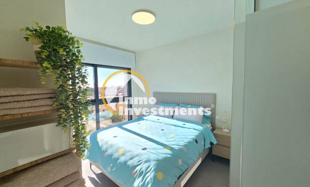 Reventa - Ático - Villamartin