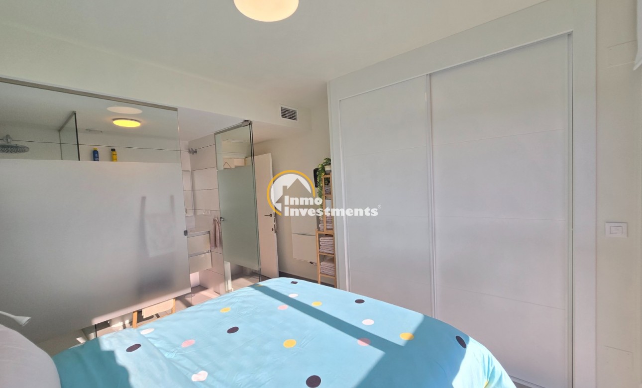 Reventa - Ático - Villamartin