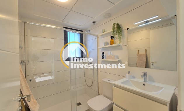 Reventa - Ático - Villamartin