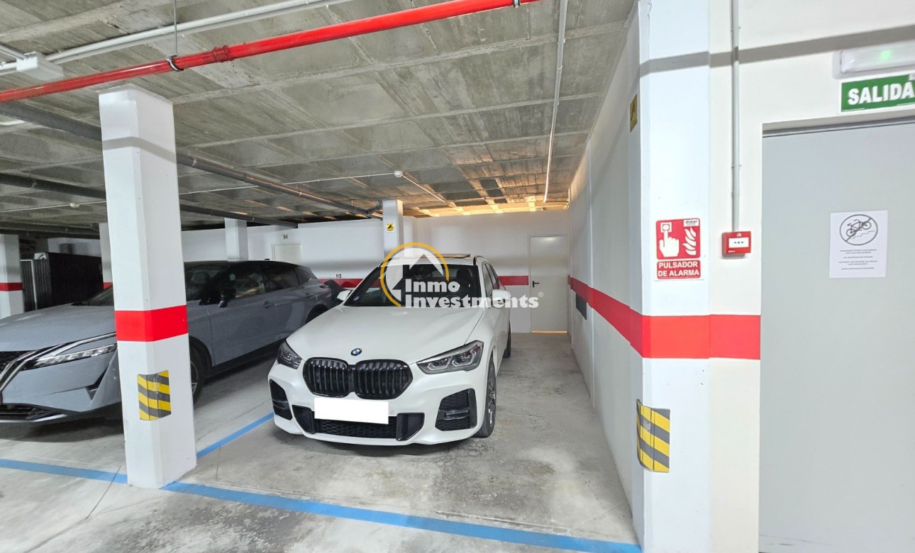 Reventa - Ático - Villamartin