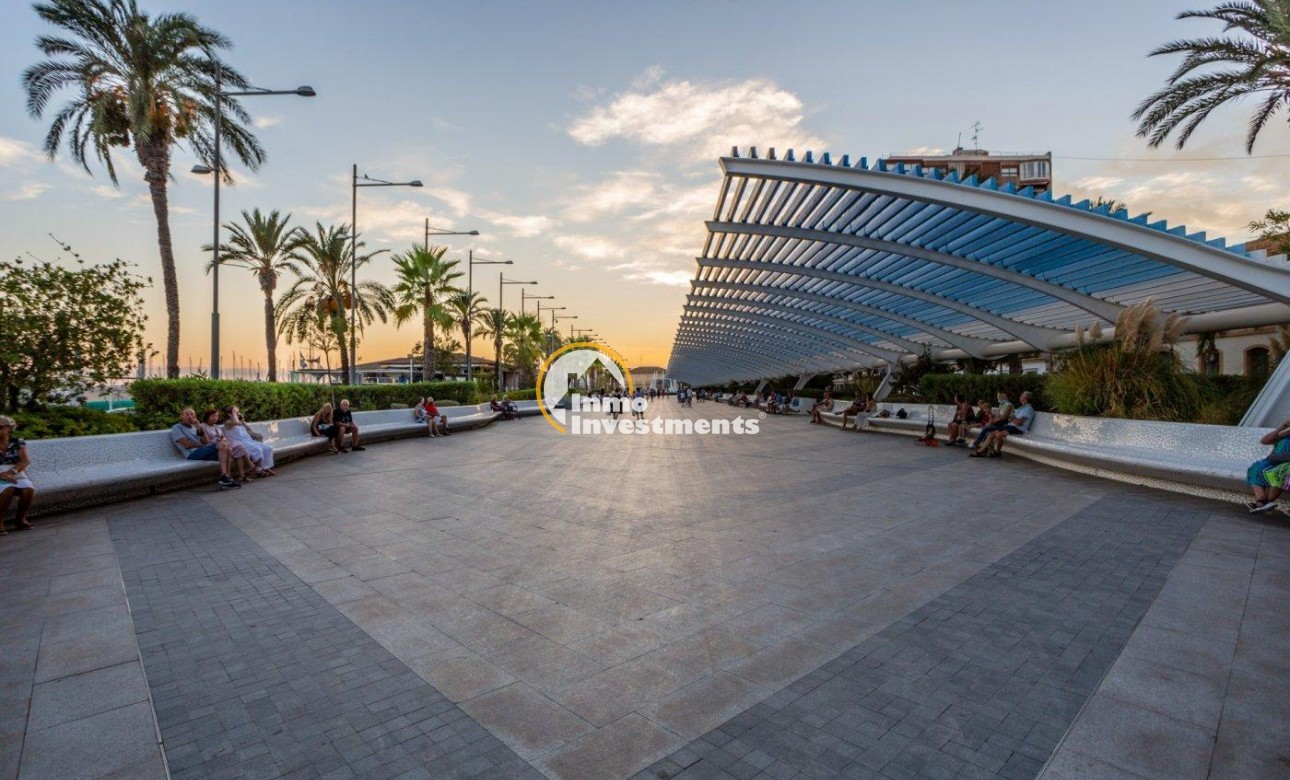 Gebrauchtimmobilien - Apartment - Torrevieja - Torrevieja Zentrum