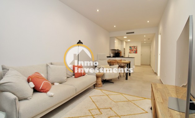 Resale - Town house - Pilar de la Horadada