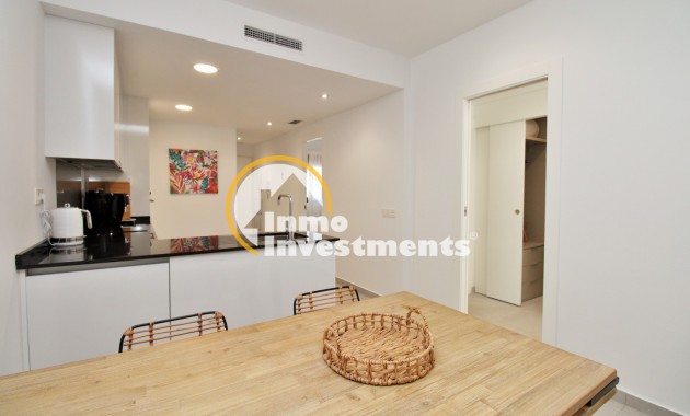 Resale - Town house - Pilar de la Horadada