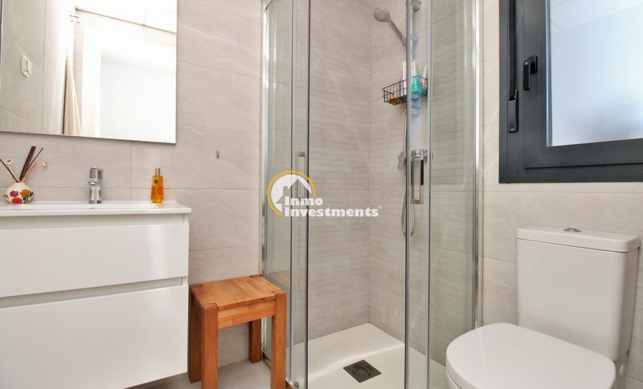 Resale - Town house - Pilar de la Horadada
