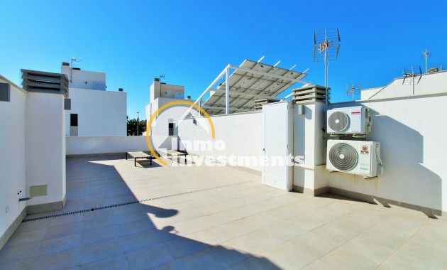 Resale - Town house - Pilar de la Horadada