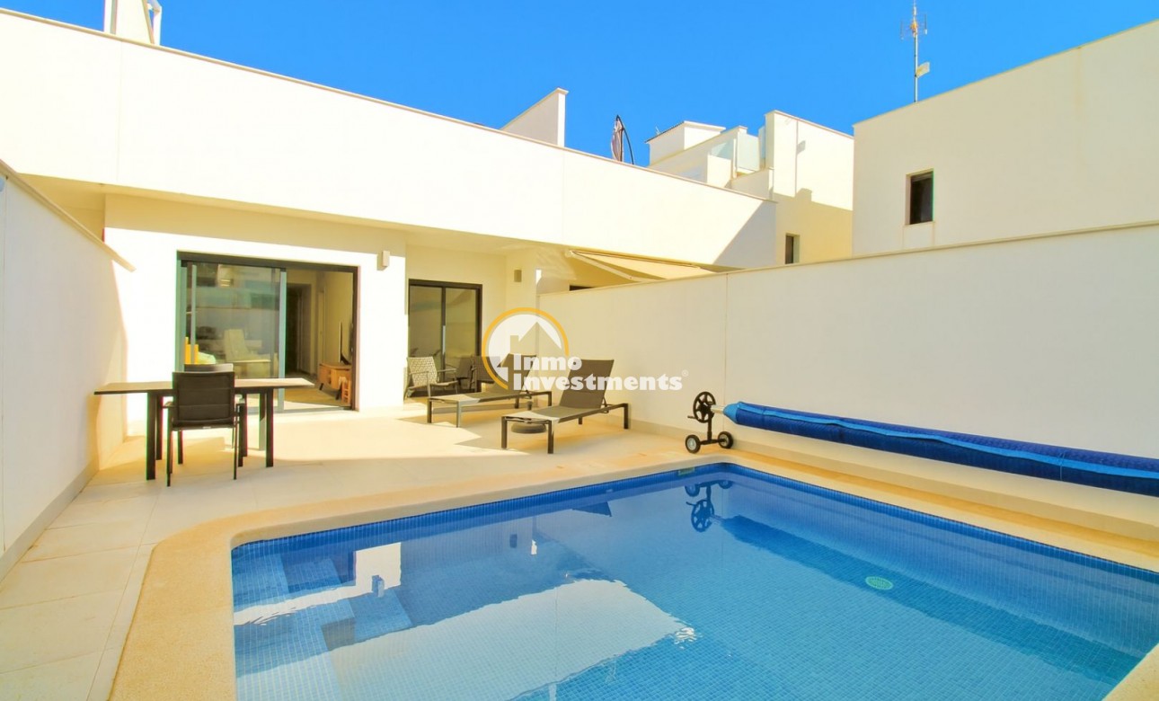 Resale - Town house - Pilar de la Horadada