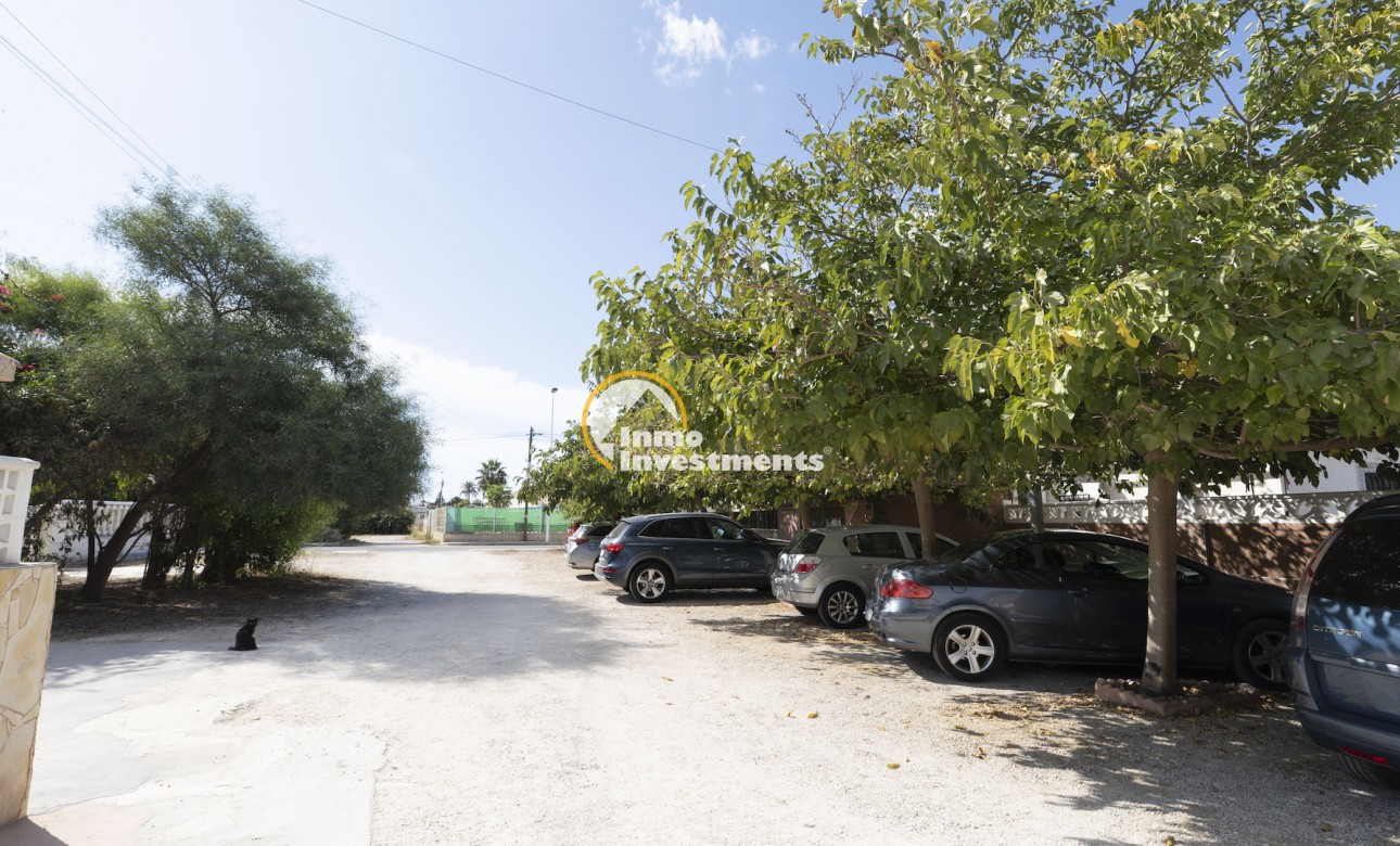 Resale - Town house - Torrevieja