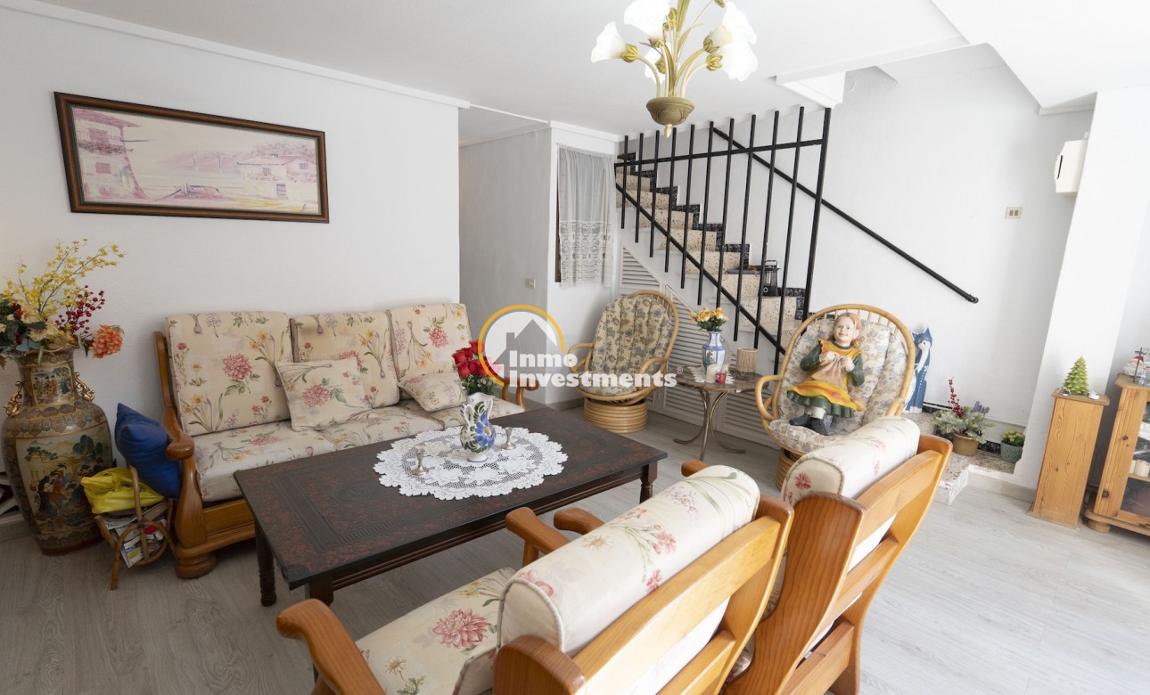 Resale - Town house - Torrevieja