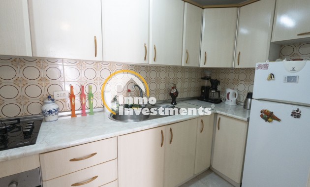Resale - Town house - Torrevieja