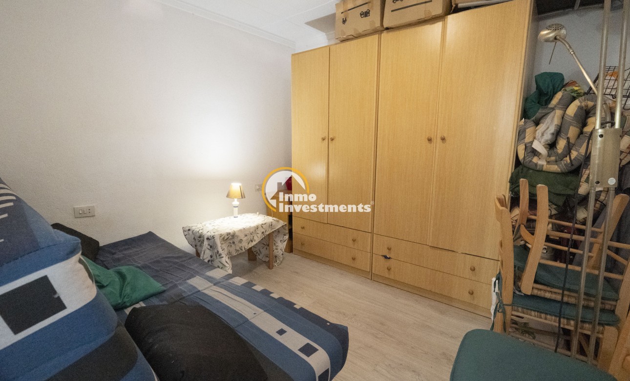 Resale - Town house - Torrevieja