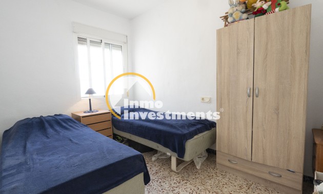 Resale - Town house - Torrevieja
