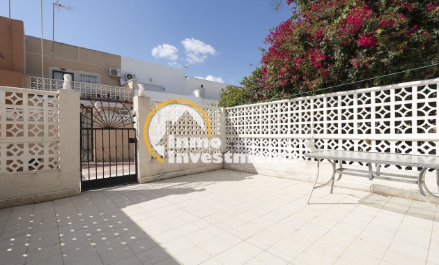 Resale - Town house - Torrevieja