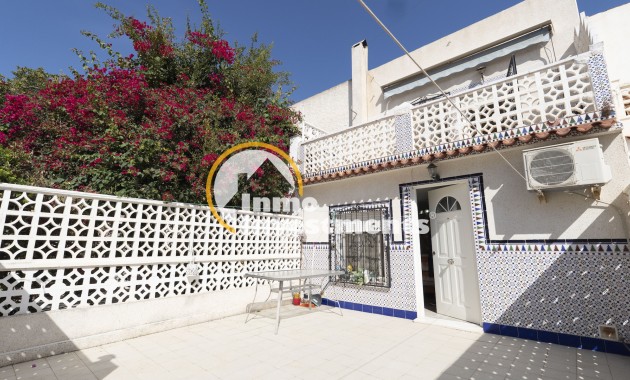 Resale - Town house - Torrevieja