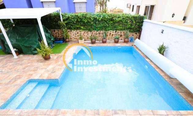 Resale - Villa - Villamartin - Las Filipinas