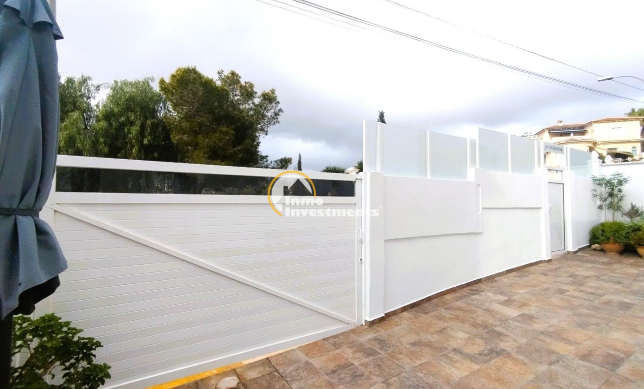 Resale - Villa - Villamartin - Las Filipinas