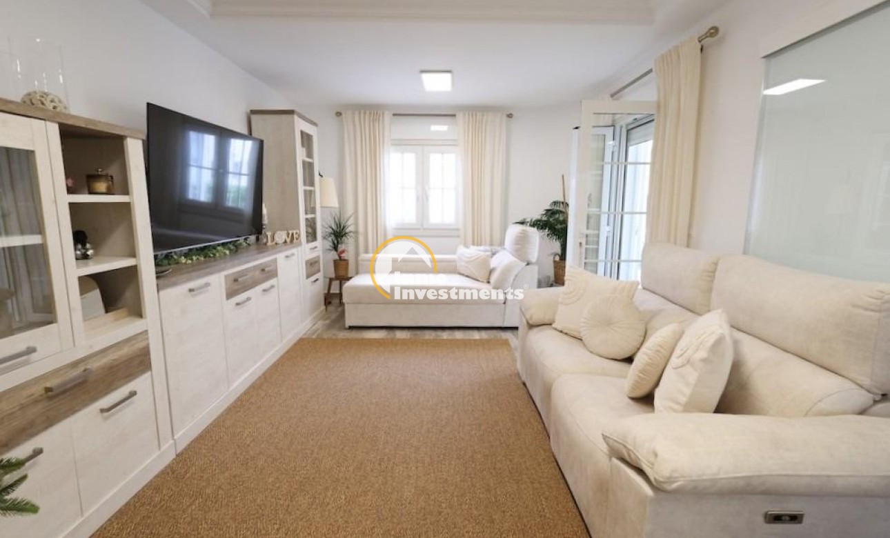 Resale - Villa - Villamartin - Las Filipinas