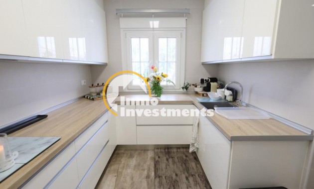 Resale - Villa - Villamartin - Las Filipinas