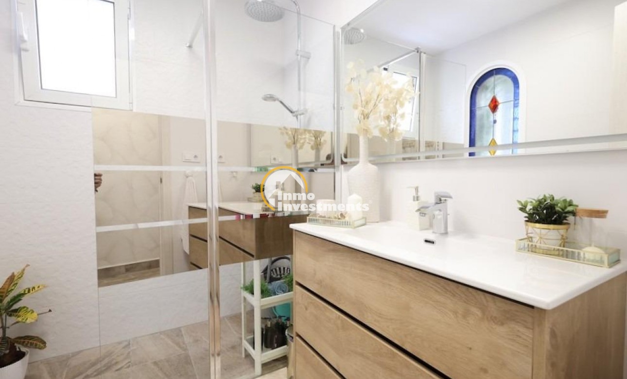 Resale - Villa - Villamartin - Las Filipinas