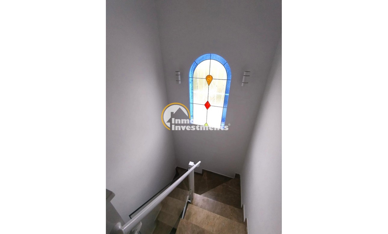 Resale - Villa - Villamartin - Las Filipinas