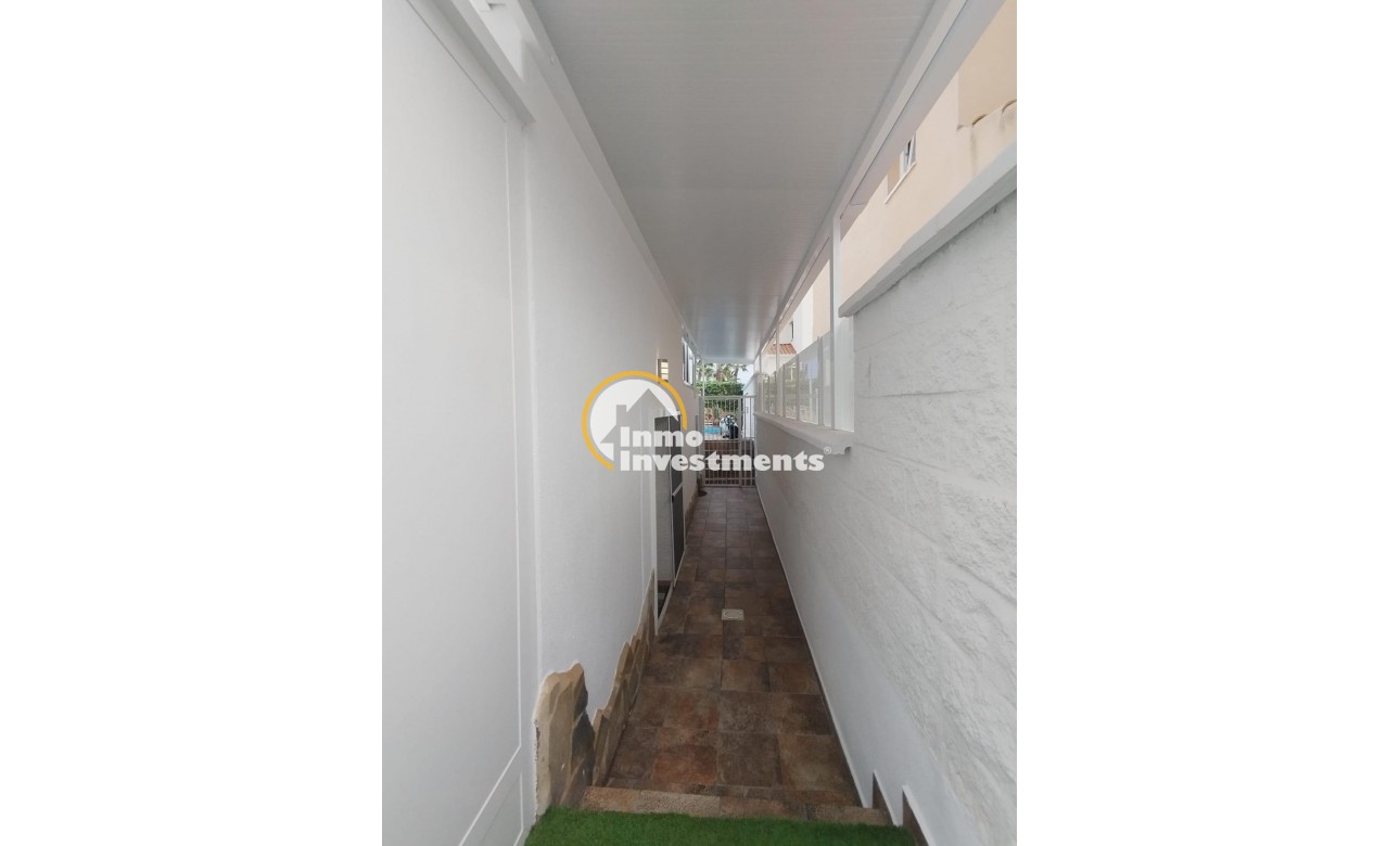 Resale - Villa - Villamartin - Las Filipinas