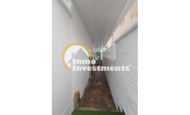 Resale - Villa - Villamartin - Las Filipinas