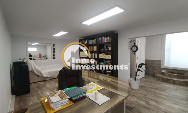 Resale - Villa - Villamartin - Las Filipinas