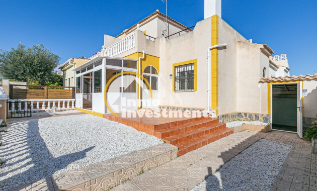 Resale - Quad House - Punta Prima