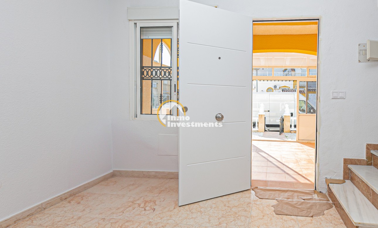 Resale - Quad House - Punta Prima