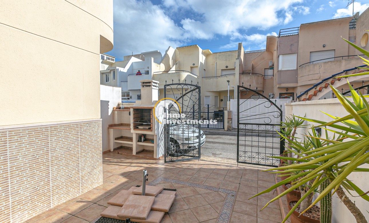 Reventa - Chalet adosado - Torrevieja - Torretas