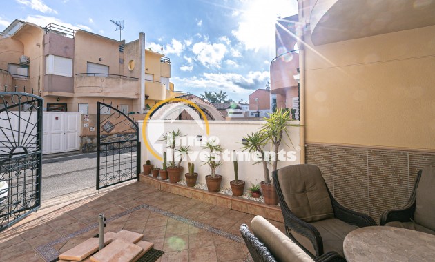 Reventa - Chalet adosado - Torrevieja - Torretas
