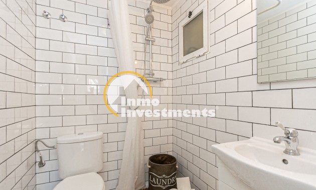 Reventa - Chalet adosado - Torrevieja - Torretas