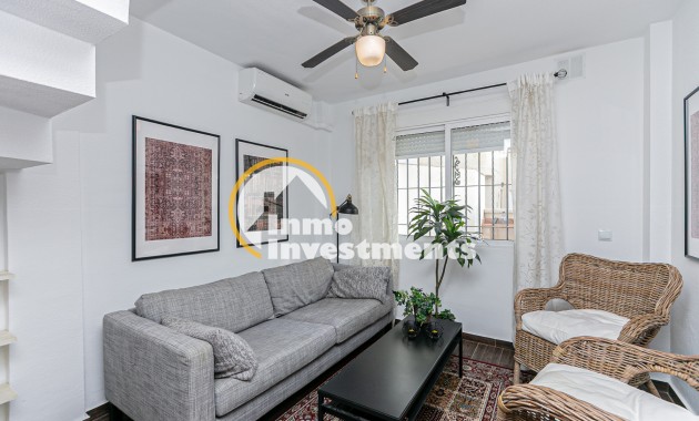 Reventa - Chalet adosado - Torrevieja - Torretas