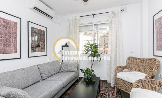 Reventa - Chalet adosado - Torrevieja - Torretas