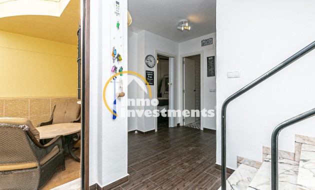 Reventa - Chalet adosado - Torrevieja - Torretas