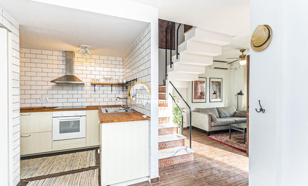 Reventa - Chalet adosado - Torrevieja - Torretas