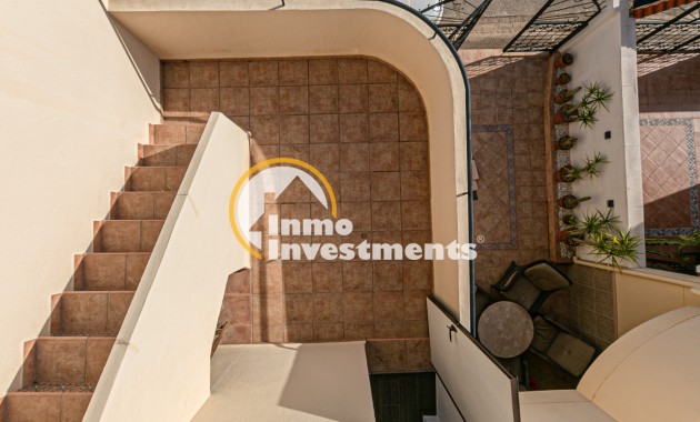 Reventa - Chalet adosado - Torrevieja - Torretas